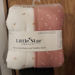 Little Star Organic Reversible Baby and Toddler Quilt